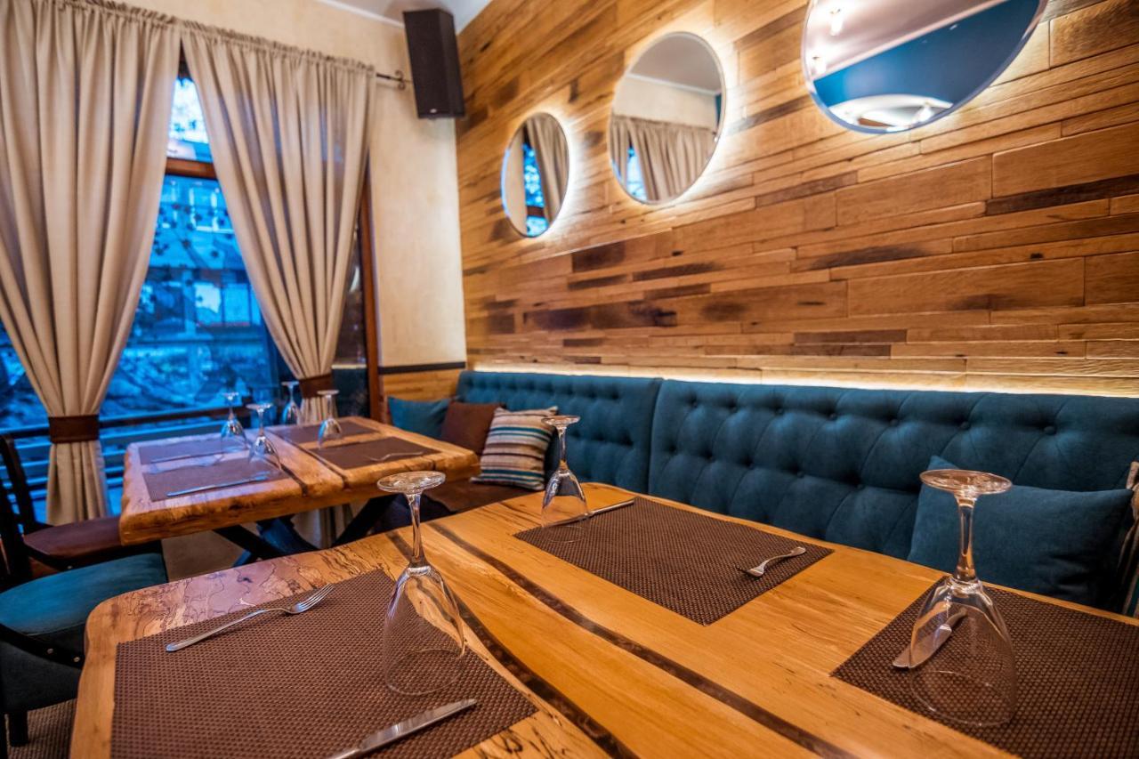 Tihiat Kut Complex Hotel Kyustendil Bagian luar foto
